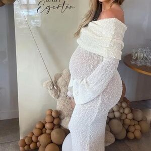 Nayara | Maternity Elegant Off Shoulder Maxi Dress